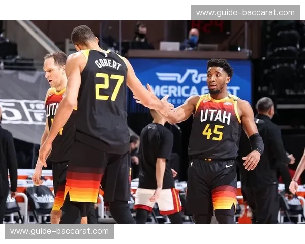 巅峰对决，燃情时刻：快船vs爵士，一场不容错过的篮球盛宴